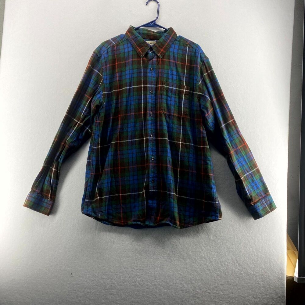 L. L Bean Traditional Fit 100% Cotton Long Sleeved Flannel Mens Size L
